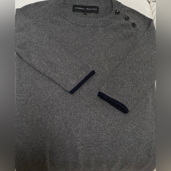 Crew neck wool blend sweater - Picture 3 of 5